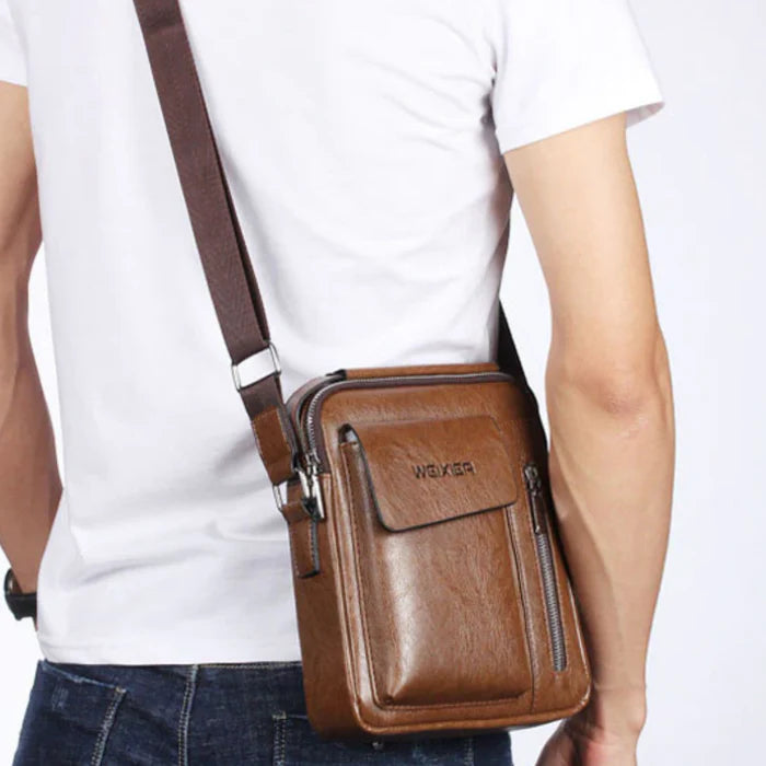 Bolsa Transversal de Couro Masculina